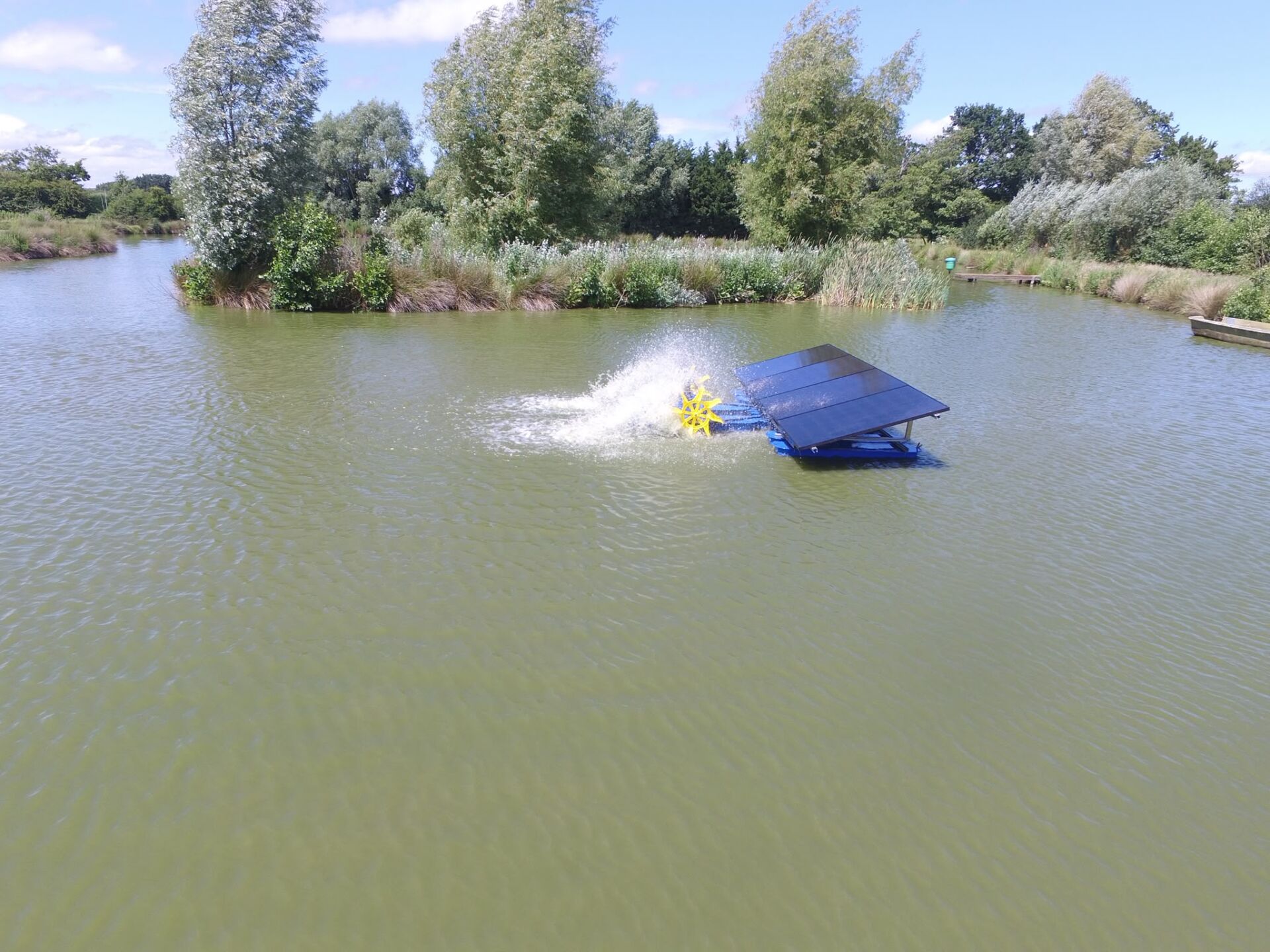 solar aerator being tested on a lake in yorkshire